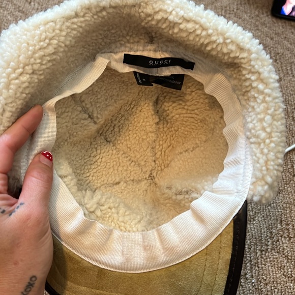 Gucci shearling trapper hat - Picture 7 of 7
